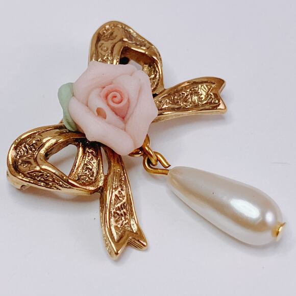 VTG 50s 60s Porcelain Rose Bow Brooch Faux Pearl Drop Mid Century Gold Tone Pin - Picture 3 of 8